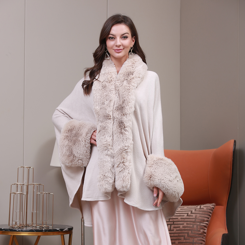 Winter Women's Clothing Solid Color Cardigan Collar Cape Shawls Evening Party Crochet Poncho Ladies Shawl With Faux Fur Trim