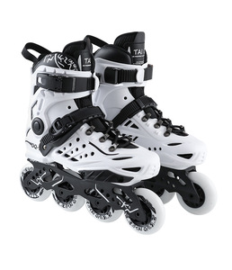 <span class=keywords><strong>Pattini</strong></span> a rotelle piatti in PU con ruote in lega per adulti, uomo e donna, principianti, scarpe <span class=keywords><strong>da</strong></span> pattinaggio in linea - Product Image 2