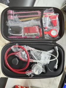 Stéthoscope de qualité supérieure à double tête, noir, avec tête auditive légère - Product Image 5