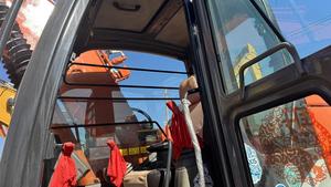 Oferta Especial: Excavadora Usada Hitachi ZX135US 120 130 de Marca Japonesa, 13.5 Toneladas, Mini Excavadora de Segunda Mano con Pocas Horas de Trabajo para Granja, Certificación CE - Product Image 6