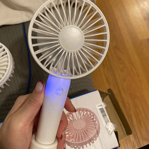 Ventilateur sans Pales Rechargeable Portatif USB Mini Modèle <span class=keywords><strong>2022</strong></span>, Refroidisseur <span class=keywords><strong>d</strong></span>'<span class=keywords><strong>Air</strong></span> OEM Multi-Couleurs - Product Image 6