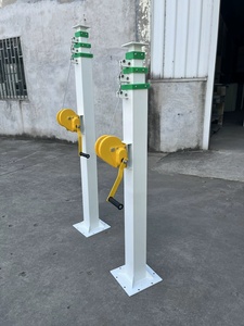 Mât télescopique à manivelle avec treuil manuel pour communications HF longue portée – Vente en gros - Product Image 3