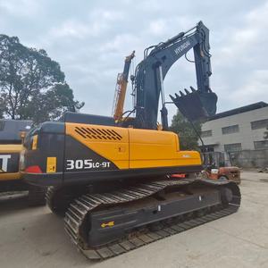 Excavatrice Hyundai 305LC-9T d'occasion, 30 tonnes, 95% neuve, équipement d'origine, moteur, boîte de vitesses, PLC, pompe, roulement, godet de 1,38 m³, en vente - Product Image 2