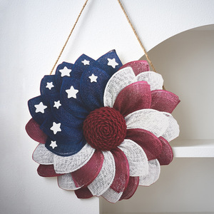 Independence Day Decorative Wooden Flat Printed Striped Garlands, American Home Country Wooden Signs, Wall and Door Hangers - Product Image 1