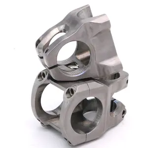 Piezas de mecanizado personalizadas CNC de titanio supresor