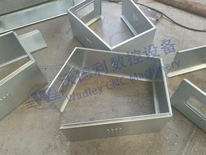 Factory Supply PPGI Metal Electrical Panel Board Power Distribution Panel Box Making Machine - Product Image 6