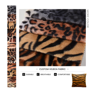 Campione Gratuito di Tessuto in Velluto di Poliestere con Stampa Animalier Leopardata per Cuscini - Product Image 1
