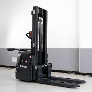 รถยกไฟฟ้าแบบ Heavy Duty พร้อมแบตเตอรี่ตะกั่ว-กรด และระยะยกสูง 200 มม. สำหรับการขนย้ายวัสดุในอุตสาหกรรม - Product Image 2