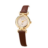 Montre à quartz pour femme, petit cadran, style coréen vintage, bracelet fin en PU, décor strass, vente en gros d'usine, écologique et tendance
