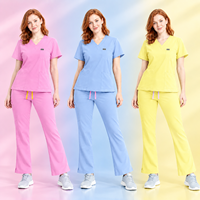 Tenues Médicales Multicolores Évasées pour Femmes – Lots en Gros pour Professionnels de Santé, Infirmières – Ensembles de Blouses TRS pour Usage Hospitalier