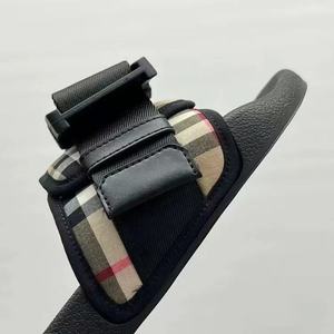 Fashionable check-patterned buckle-strapped sandals with <b>open</b>-toe design, summer style - Product Image 5