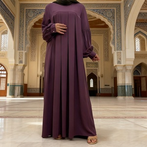 Vestido Abaya Cerrado con Cuello Redondo para Mujeres Musulmanas, con Pliegues Grandes en el Bajo, Bolsillos y Mangas Farol, Prenda Islámica para Oración (estilo 6683) - Product Image 3