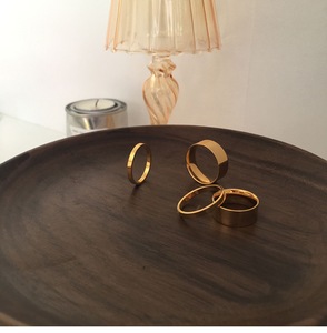 מינימליסטי חקוק רגיל בנד טבעות 18K זהב מצופה נירוסטה ללא להכתים עבה סיגר לערום טבעת - Product Image 3