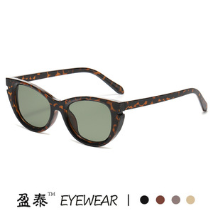 Lunettes de soleil œil de chat Yingtai, monture grise, verres PC, unisexe, protection UV400, style tendance - Product Image 3