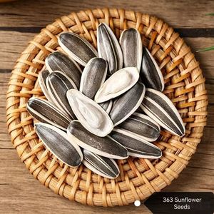 <span class=keywords><strong>Graines</strong></span> <span class=keywords><strong>de</strong></span> tournesol séchées à la soleil <span class=keywords><strong>de</strong></span> qualité supérieure <span class=keywords><strong>de</strong></span> Mongolie intérieure SH363, à gros grains, <span class=keywords><strong>comestibles</strong></span> pour la pâtisserie, 20kg/25kg, vente en gros directe d'usine, expédition directe - Product Image 1