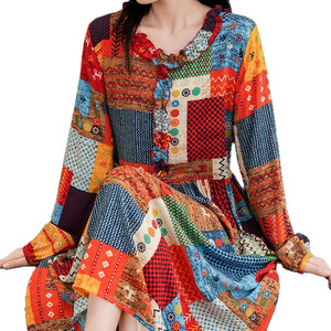 Fabricante de Vestidos Personalizados con Estampado OEM, Vestido Largo Vintage Exótico para Mujer, Camisón de Algodón Viscosa, Vestido Maxi con Estampado Floral - Product Image 5