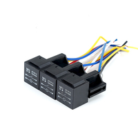 Enchufe de cable de conexión de relé de automóvil de 12V 40A corriente nominal flor de ciruelo enchufe unido en forma de cruz