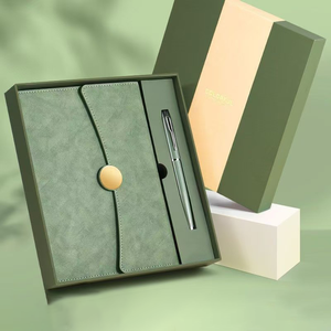 2025 कॉर्पोरेट उपहार में ए 5 नोटबुक मेटल पेन थर्मोस कप और 16 जीबी फ्लैश ड्राइव प्रचार उपहार व्यवसाय के लिए कस्टम लोगो सेट करता है। - Product Image 3