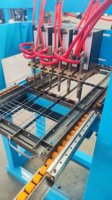 Machine de soudage automatique par points à mailles à têtes multiples à portique Soudeuse à mailles multifonction