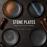 Assiette à sushi en céramique noire japonaise en gros, plat de service en grès à glaçure réactive, logo personnalisé pour restaurant, hôtel, vente en gros