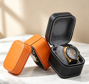 Estuche de Almacenamiento para Relojes de Alta Gama con Base Rígida de Tela de Cuero Sintético, Cierre Magnético, Opciones en Negro/Naranja, Diseño Impreso en Cuatro Colores - Product Image 3