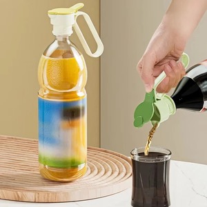 1PC Water Bottle Cap Cold Sealed Beverage Kettle Deflector Bottle Deflector With Handle Portable Beverage Oil Bottle Caps - Product Image 6