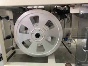 Máquina de envasado retráctil de vajilla automática tipo L, máquina de túnel retráctil, película de POF doblada central - Product Image 5