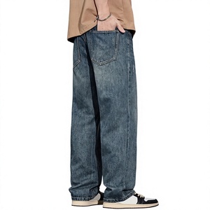 Jean droit vintage bleu pour homme, en denim délavé, coupe décontractée, détails usés, style streetwear, respirant - Product Image 5