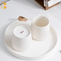 Saint Valentin nouveau design étiquette personnalisée forme unique couleur blanche conteneur de bougie décoration de la maison de luxe pot de bougie en céramique