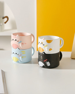 Wholesale Cute Design Cartoon <b>Ceramic</b> <b>Mug</b> Cup Colored Coffee <b>Mug</b> Gift <b>Mugs</b> - Product Image 4