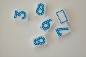 Coffret de Mahjong Celebration Line Beautiful Line America, Tuiles de Mahjong en Acrylique <span class=keywords><strong>Blanc</strong></span> de Luxe Moderne, pour Réunions entre Amis, Vente en Gros <span class=keywords><strong>et</strong></span> au Détail - Product Image 6
