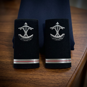 Epaulettes de tela de lona 3D personalizados, insignias decorativas bordadas con estrellas tejidas, accesorios para blazer, broche de mariposa, venta al por mayor - Product Image 2