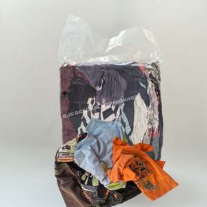 Trapos de tela de algodón 100% reciclado a granel, 10KG, 25KG, 100KG de trapos mixtos para limpieza - Product Image 1