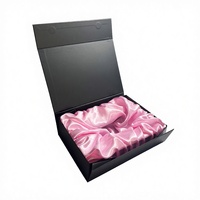 Kit de Empaque para Pelucas de Lujo al por Mayor: Caja Magnética de Papel con Logotipo Personalizado, Cintas y Lazos Reciclados con Grabado en Relieve, en Terciopelo Negro