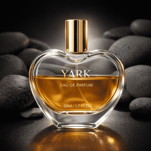 ขวดน้ำหอมเปล่าดีไซน์ใหม่สำหรับวันวาเลนไทน์ รับผลิตแบบ OEM ODM ขวดน้ำหอมหรูหราขนาด 50 มล. รูปทรงหัวใจ ฝาสีทอง - Product Image 4