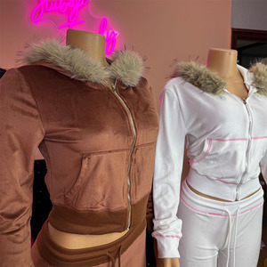 Moda mektup baskı kadife Patchwork sportif iki parçalı kıyafetler kadın uzun kollu kürk kapüşonlu ceket + uzun pantolon - Product Image 2