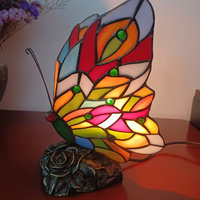 Lampe de table en verre teinté fait main de style européen, design papillon, base en résine, douille E14, LED, écologique, protection oculaire
