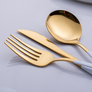 Cubiertos portugueses con espejo brillante de acero inoxidable Titanio Oro 4 piezas Juego de cubiertos de cuchara de oro negro - Product Image 6