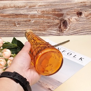 Botella de vidrio en aerosol de color naranja personalizada para exprimidor Mini jarrón de vidrio botella de embalaje de vidrio con forma de cono 250ml 8oz venta a granel - Product Image 5