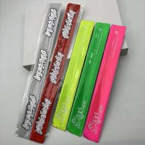 Pulseras reflectantes de Pvc/Brazalete de banda a presión de bofetada personalizado reflectante - Product Image 1