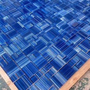 Carreau de mosaïque en verre de cristal de <span class=keywords><strong>peinture</strong></span> à la main avancée pour le prix de tuile de piscine - Product Image 2