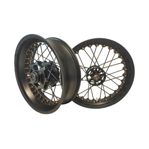 Jeu de roues tubeless de moto compatibles avec frein à disque de 16 17 pouces pour F850 <span class=keywords><strong>GS</strong></span> S <span class=keywords><strong>1000</strong></span> <span class=keywords><strong>XR</strong></span> R 1200 <span class=keywords><strong>GS</strong></span> Adventure - Product Image 1