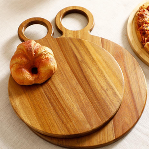 <span class=keywords><strong>Plateau</strong></span> <span class=keywords><strong>de</strong></span> service en bois d'acacia rond en gros, <span class=keywords><strong>plateau</strong></span> à charcuterie avec logo personnalisé, grande poignée pour la décoration <span class=keywords><strong>de</strong></span> la cuisine - Product Image 3