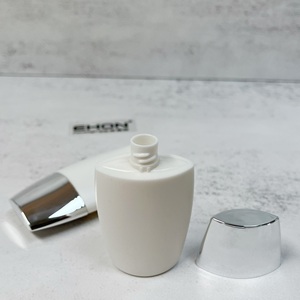 ขวดเปล่าสำหรับใส่ครีมกันแดดแบบบีบ30มล. บรรจุภัณฑ์สำหรับดูแลผิวเครื่องสำอางครีมกันแดดฉลากส่วนตัว - Product Image 5