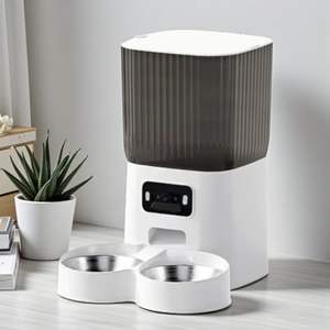 Distributeur de nourriture intelligent pour animaux de compagnie 5,5 L avec caméra HD intégrée, double alimentation, design écologique et durable pour chats et chiens - Product Image 1