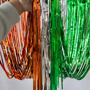 Nhà Máy Trực Tiếp Chất Lượng Cao Đa Màu Kim Loại <span class=keywords><strong>Tinsel</strong></span> Mưa Tua Lá Rìa Rèm Cho Giáng Sinh Trang Trí Nội Thất - Product Image 1