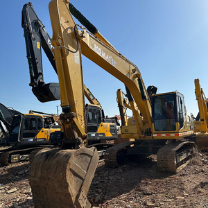 Excavadora usada 2022 KOMATSU PC200 de 20 toneladas, nueva importación de Japón, engranaje de bajas horas de trabajo, EPA, CE, aprobado, gran oferta, condición de Boutique - Product Image 1