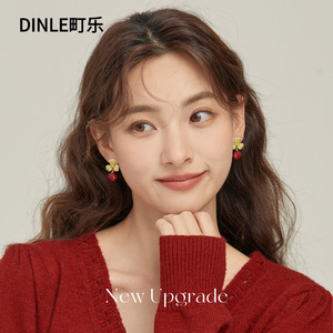 ต่างหูรูปดอกไม้ Dinle เงินแท้ S925 ประดับเพชรซิคอนสังเคราะห์ เหมาะสำหรับเป็นของขวัญ - Product Image 1