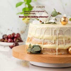 Piattaforme Girevoli in Legno per Decorazione Torte, Ideali per Pasticceria Casalinga - Product Image 4