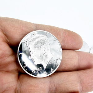 Truco con moneda de 50 centavos, moneda mágica, moneda conmemorativa estadounidense, dólar estadounidense, accesorio de ferromagnetismo para trucos de magia de primer plano con moneda de medio dólar - Product Image 4